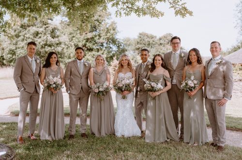 bride and bridesmaids flowers